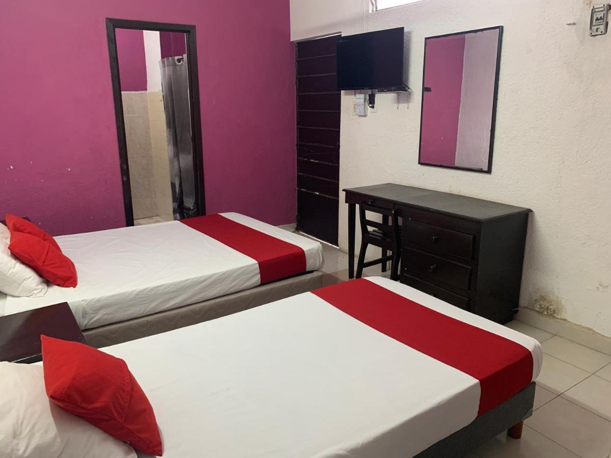 Hotel Aventura Mérida Kültér fotó