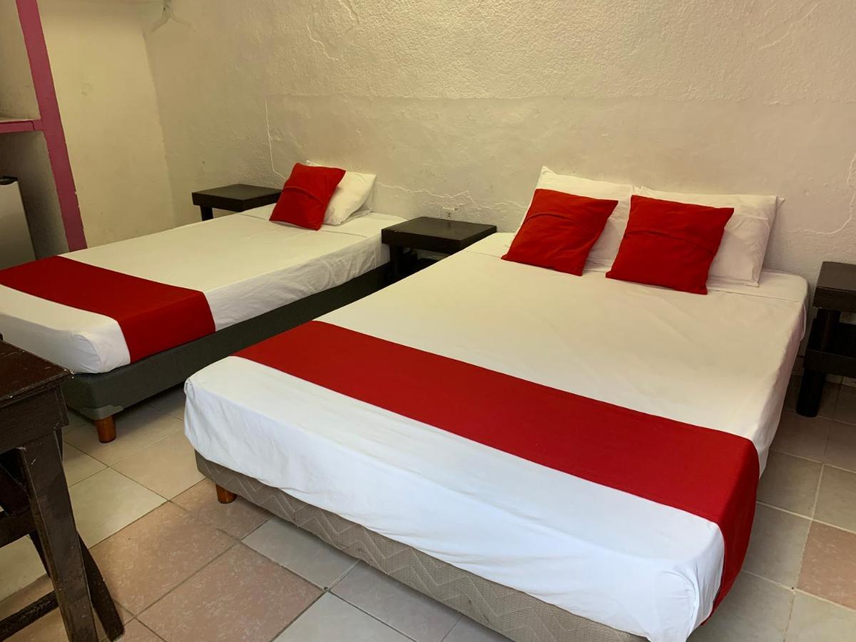 Hotel Aventura Mérida Kültér fotó