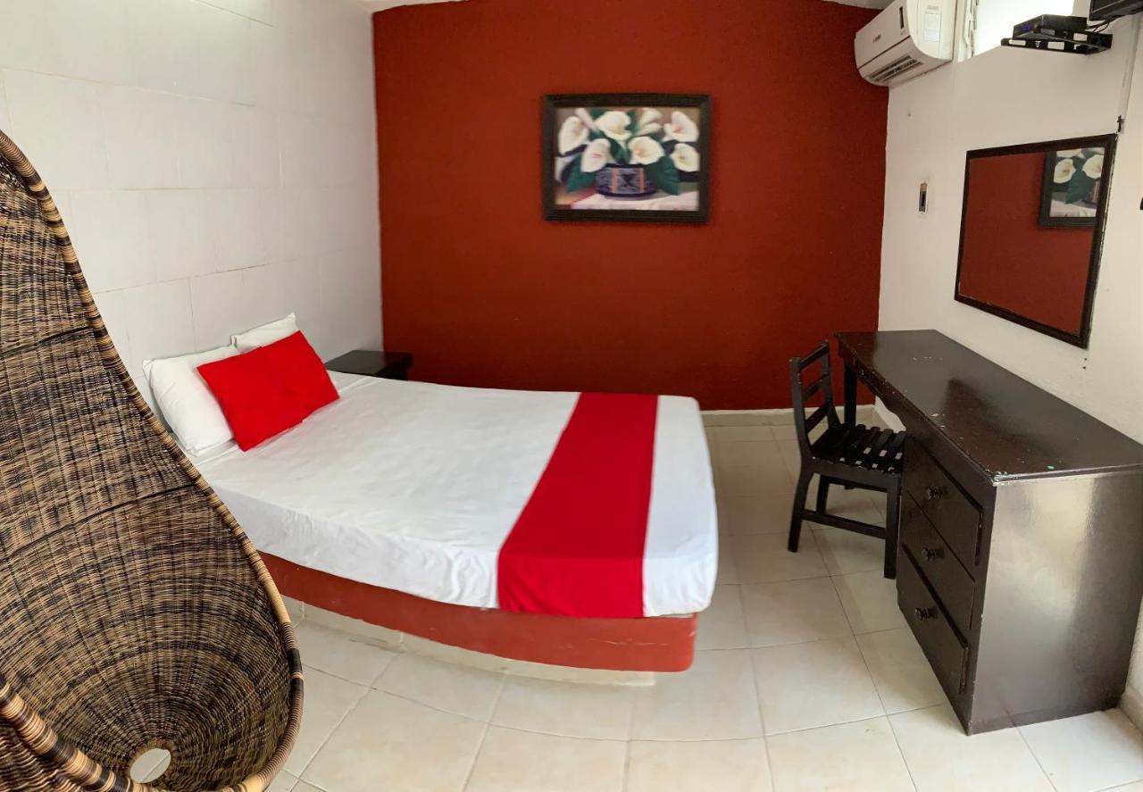 Hotel Aventura Mérida Kültér fotó