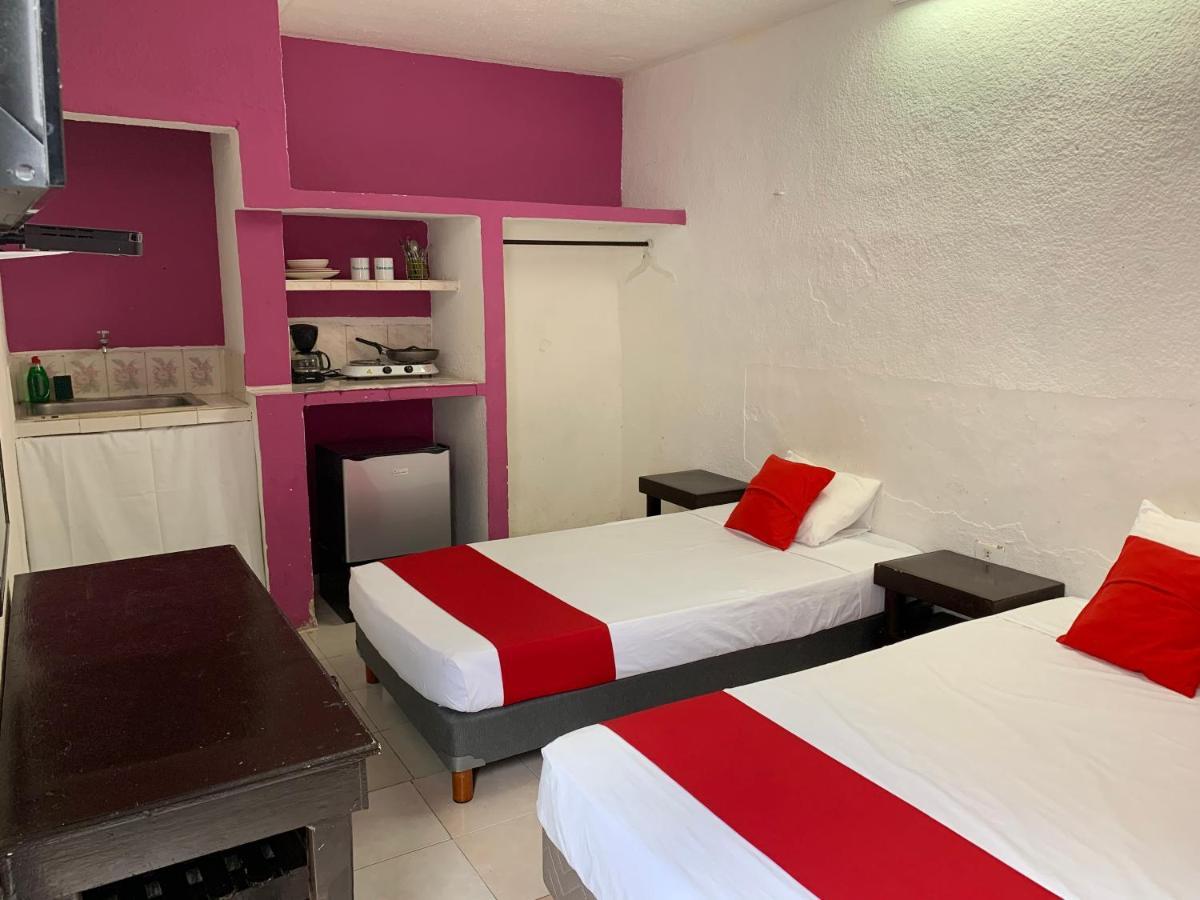 Hotel Aventura Mérida Kültér fotó